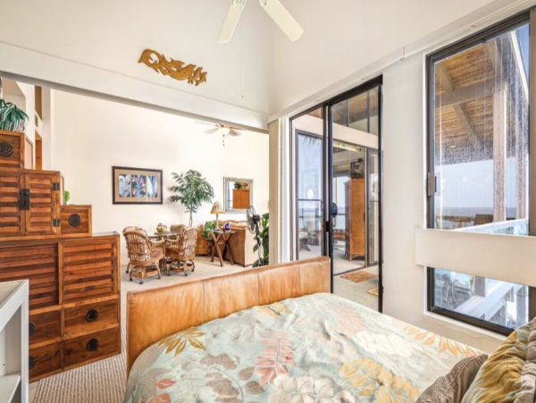 Panoramic Ocean Views with 2 Bedrooms