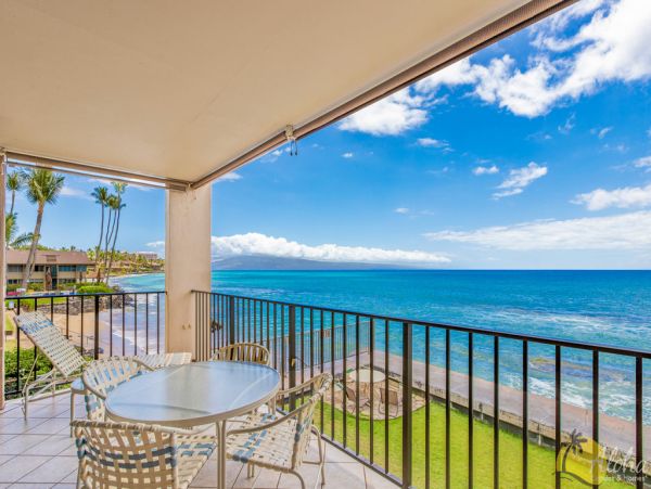 Beachfront Condo 2 Bedroom 1.5 Baths with Views