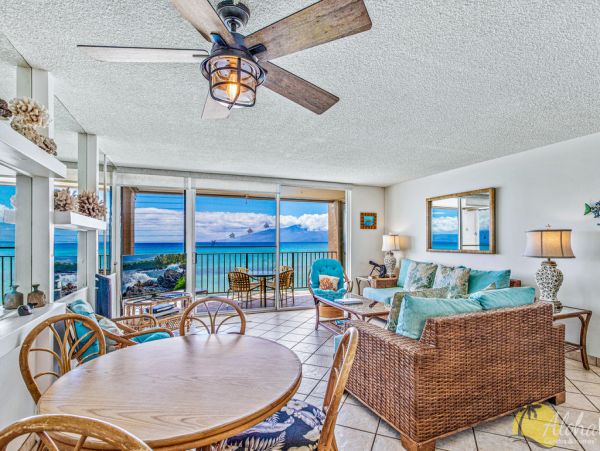 Beachfront Condo 2 Bedroom 1.5 Baths with Views