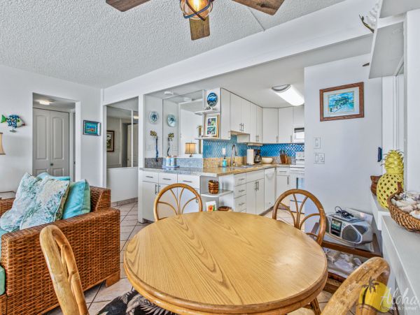 Beachfront Condo 2 Bedroom 1.5 Baths with Views