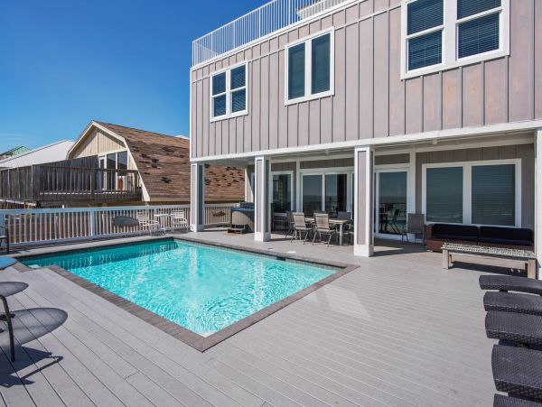Chic Airy Beachfront Home