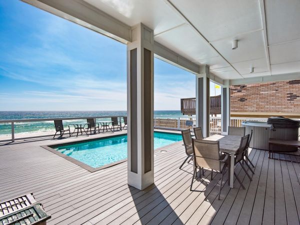Chic Airy Beachfront Home