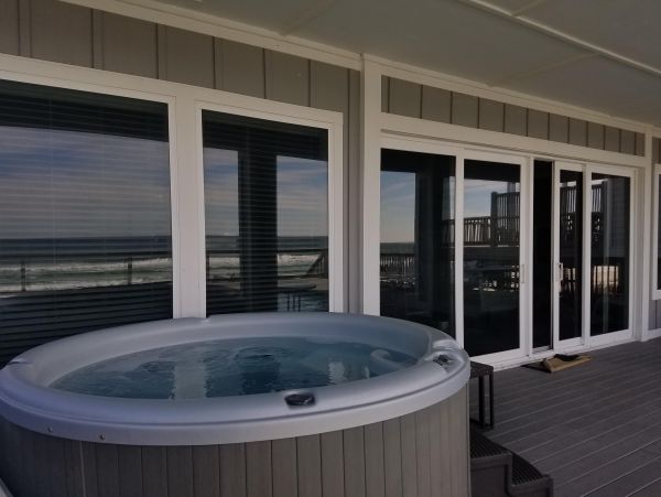 Chic Airy Beachfront Home
