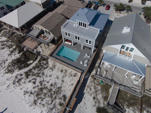 Chic Airy Beachfront Home