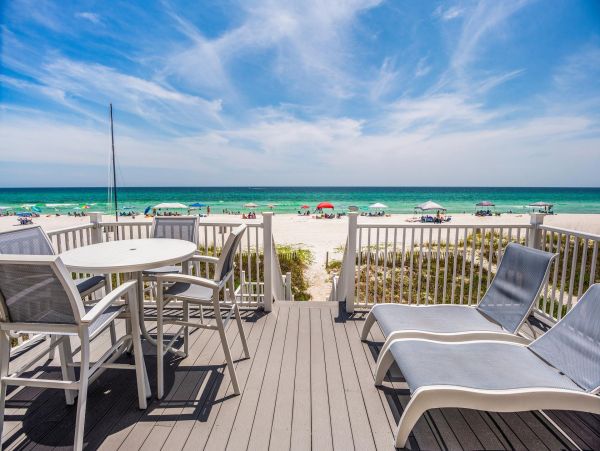 Beautiful Front Beach Home in Panama City with Four Bedroom