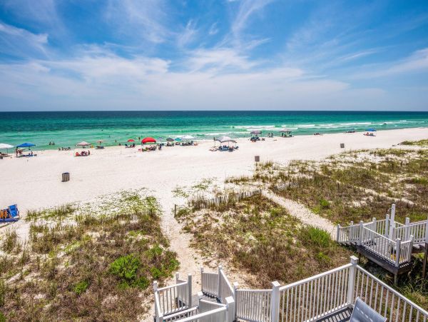Beautiful Front Beach Home in Panama City with Four Bedroom