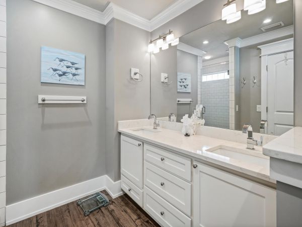 Beautiful Front Beach Home in Panama City with Four Bedroom