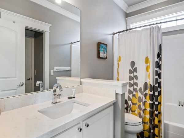 Beautiful Front Beach Home in Panama City with Four Bedroom