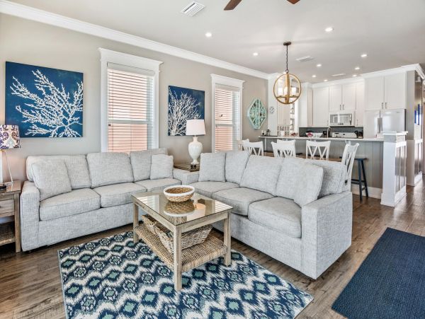 Beautiful Front Beach Home in Panama City with Four Bedroom