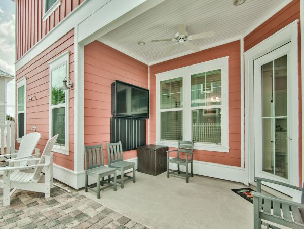 Four Bedroom Walk to Beach Home in Panama City Beach