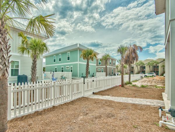 Four Bedroom Walk to Beach Home in Panama City Beach