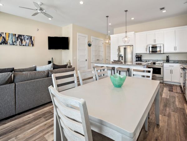 Beautiful 4 Bedroom House with private pool, just steps from the beach.