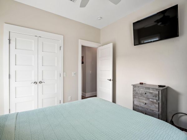 Beautiful 4 Bedroom House with private pool, just steps from the beach.