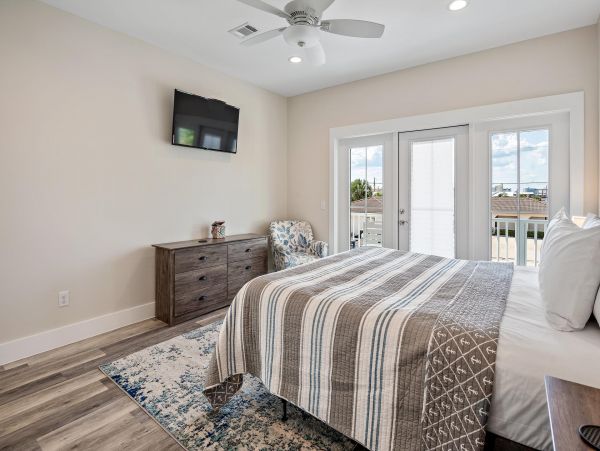 Beautiful 4 Bedroom House with private pool, just steps from the beach.