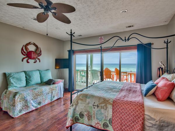 Oceanfront 5 Bedroom Home with Private Pool