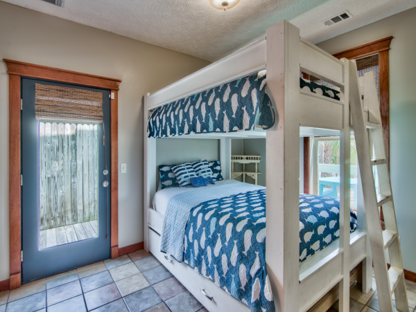Oceanfront 5 Bedroom Home with Private Pool
