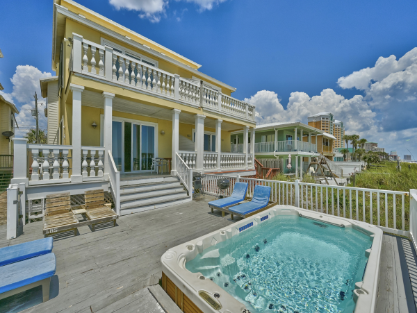Beachfront Home in Panama City Beach with Plunge Pool