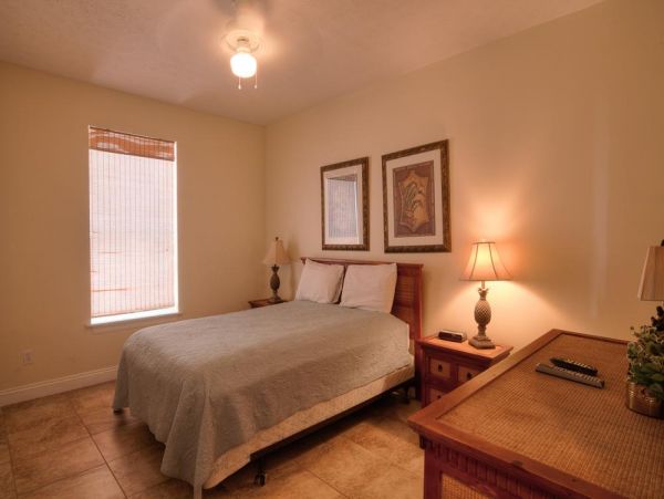 Luxury Beachfront Vacation Home with Swim-Spa in Panama City Beach