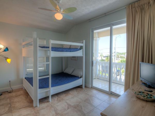 Luxury Beachfront Vacation Home with Swim-Spa in Panama City Beach