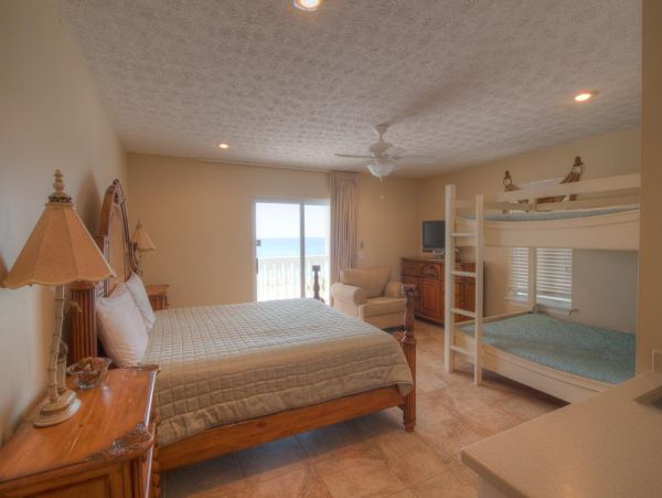 Luxury Beachfront Vacation Home with Swim-Spa in Panama City Beach
