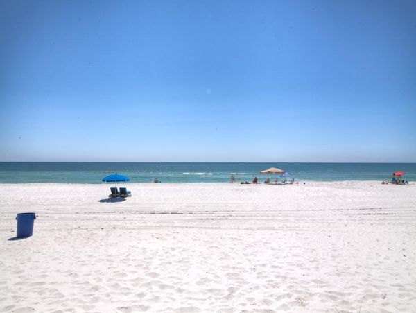 Luxury Beachfront Vacation Home with Swim-Spa in Panama City Beach