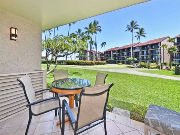 One Bedroom Kaanapali Vacation Condo Sleeps 4 Guests