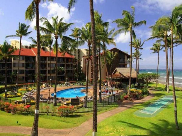 Two Bedroom Ocean Views Rental Condo in Kaanapali