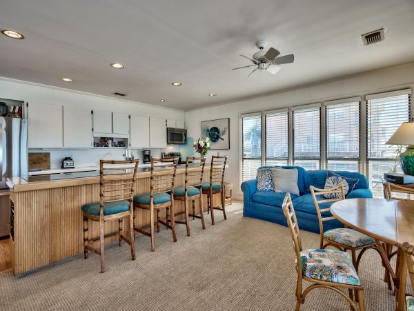 3 Bedroom Beachfront house sleeps 10