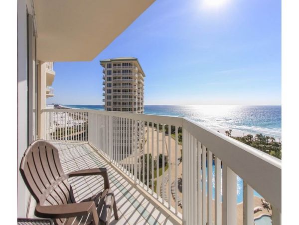 Sweeping Gulf Views From This 2 Bedroom Condo on the Beach