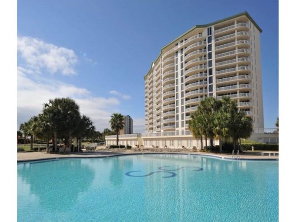 Sweeping Gulf Views From This 2 Bedroom Condo on the Beach