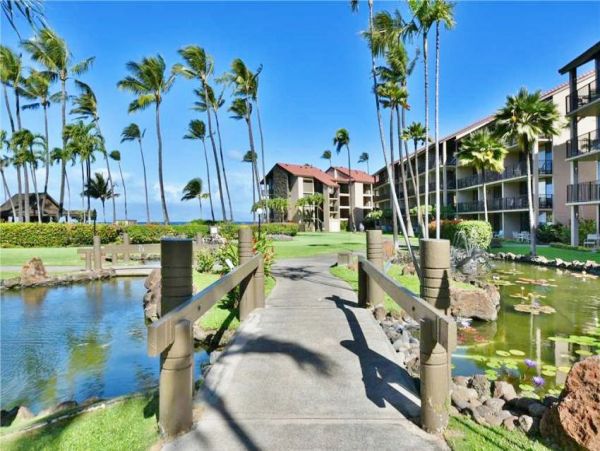 Oceanfront Kaanapali Vacation Condo One Bedroom