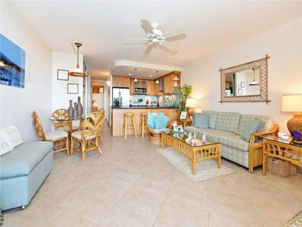 Oceanfront Kaanapali Vacation Condo One Bedroom