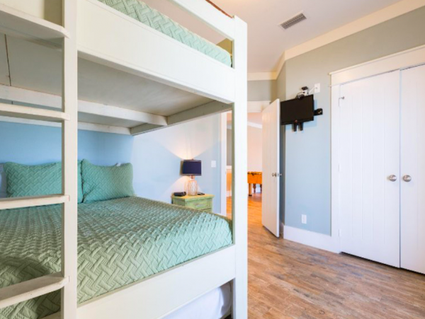 Beachfront Home with Private Pool, sleeps 18