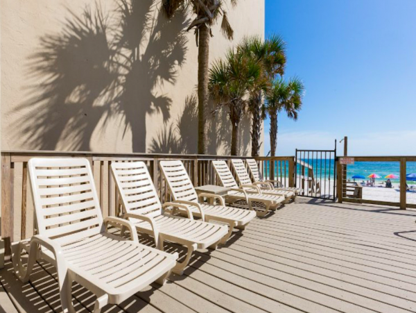 Beachfront Home with Private Pool, sleeps 18