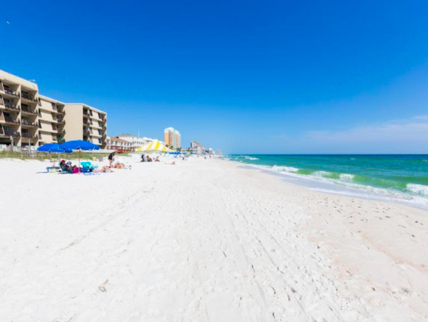 Beachfront Home with Private Pool, sleeps 18