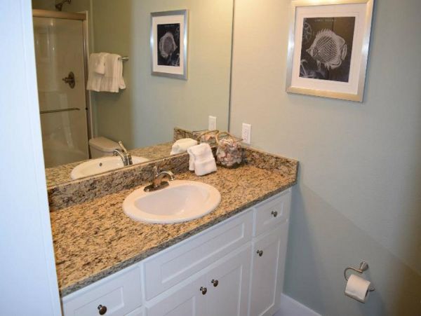 Beachfront Home with 6 Bedrooms Sleeps 22 Guests
