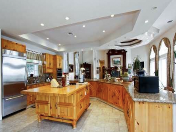 Pompano Beach Luxury Five Bedroom Villa