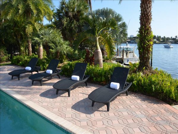 Pompano Beach Luxury Five Bedroom Villa