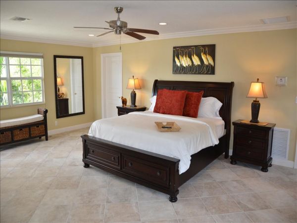 Pompano Beach Luxury Five Bedroom Villa
