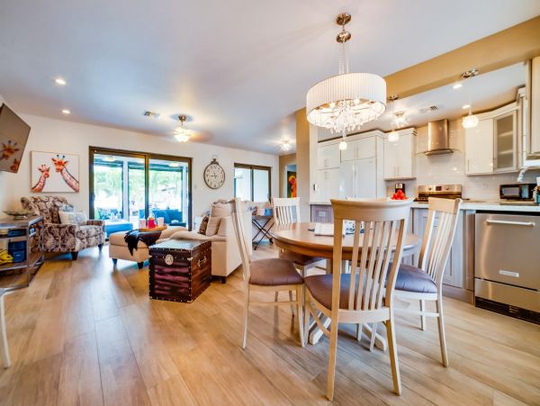 Fort Lauderdale Three Bedroom Pool Homes Sleeps 6