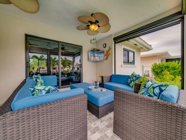 Fort Lauderdale Three Bedroom Pool Homes Sleeps 6