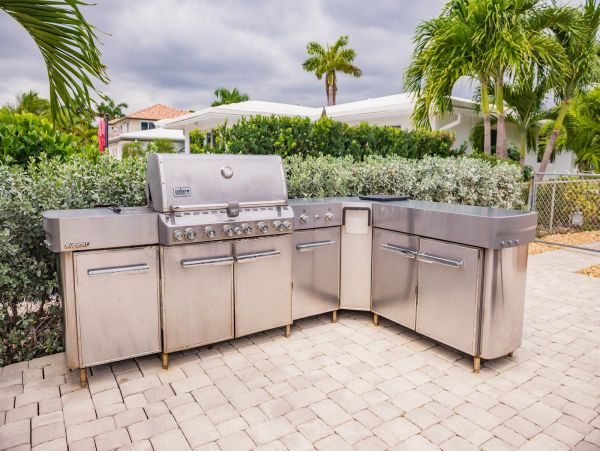 Fort Lauderdale Three Bedroom Pool Homes Sleeps 6