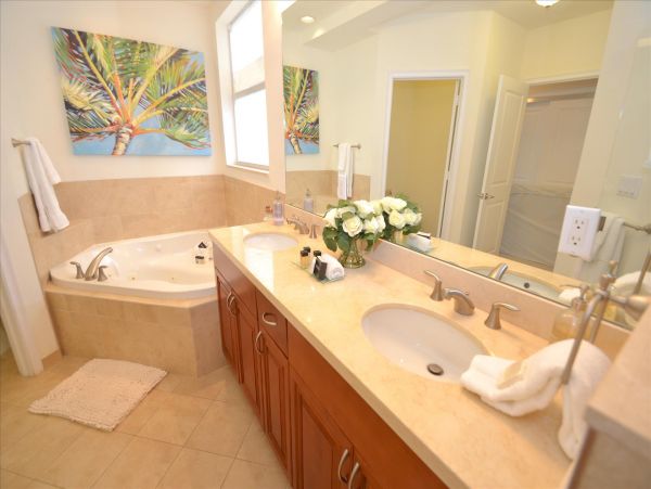 Fort Lauderdale Home 955490