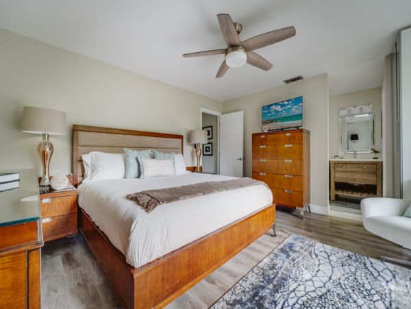 Deerfield Beach Townhome 3 blocks to beach