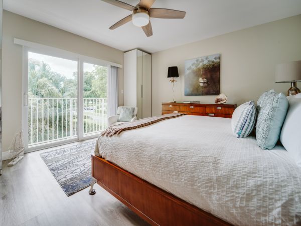 Deerfield Beach Townhome 3 blocks to beach