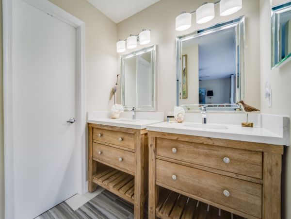 Deerfield Beach Townhome 3 blocks to beach