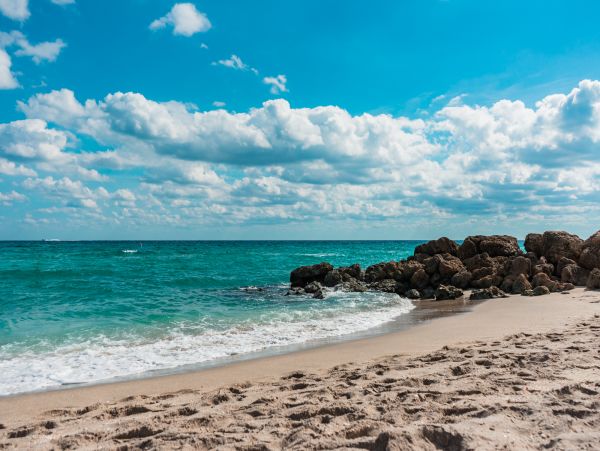 Deerfield Beach Townhome 3 blocks to beach