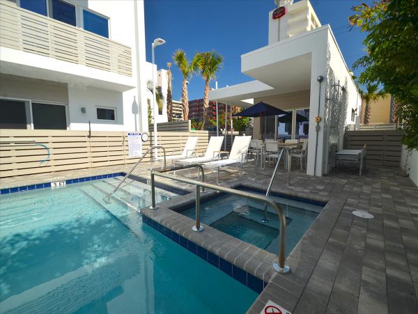 Pompano Beach Home 955498