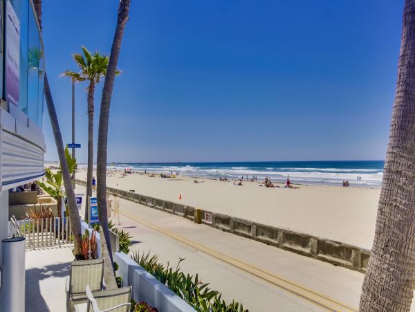 Mission Beach Contemporary Beachfront Condo Ocean Views