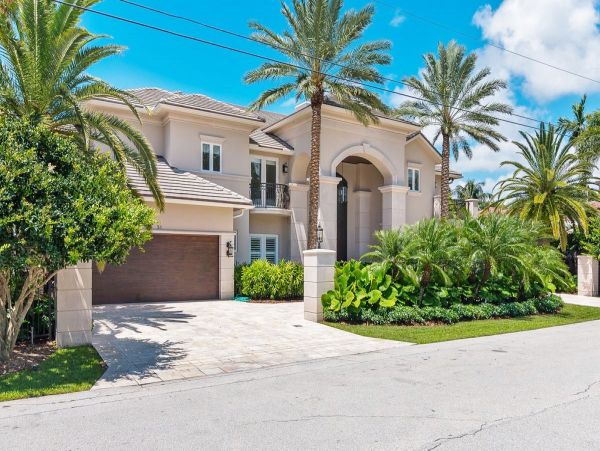 Waterfront Fort Lauderdale Vacation Estate Sleeps 12 Guests